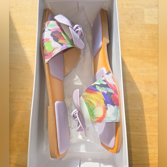 Charles David *NWOT Ovum Lilac Sandal Slides - Picture 7 of 15